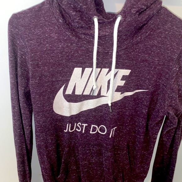 nike hoodie lightweight